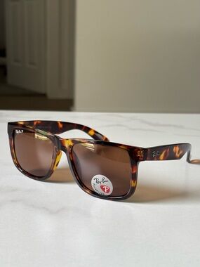 Ray-Ban Tortoiseshell Sunglasses with Brown Lenses